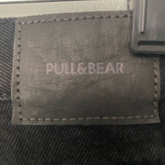 Pull and Bear cutoff shorts black distressed size 6 - Picture 5 of 7